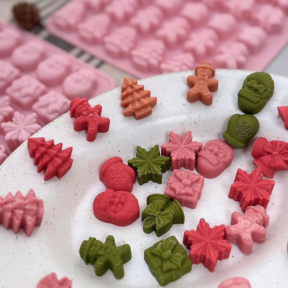 Christmas Silicone Mold for Xmas Chocolate Decor,6/7 Shapes Gummy Mould,Santa Snowflake Tree Gingerbread Food Grade Baking Mould