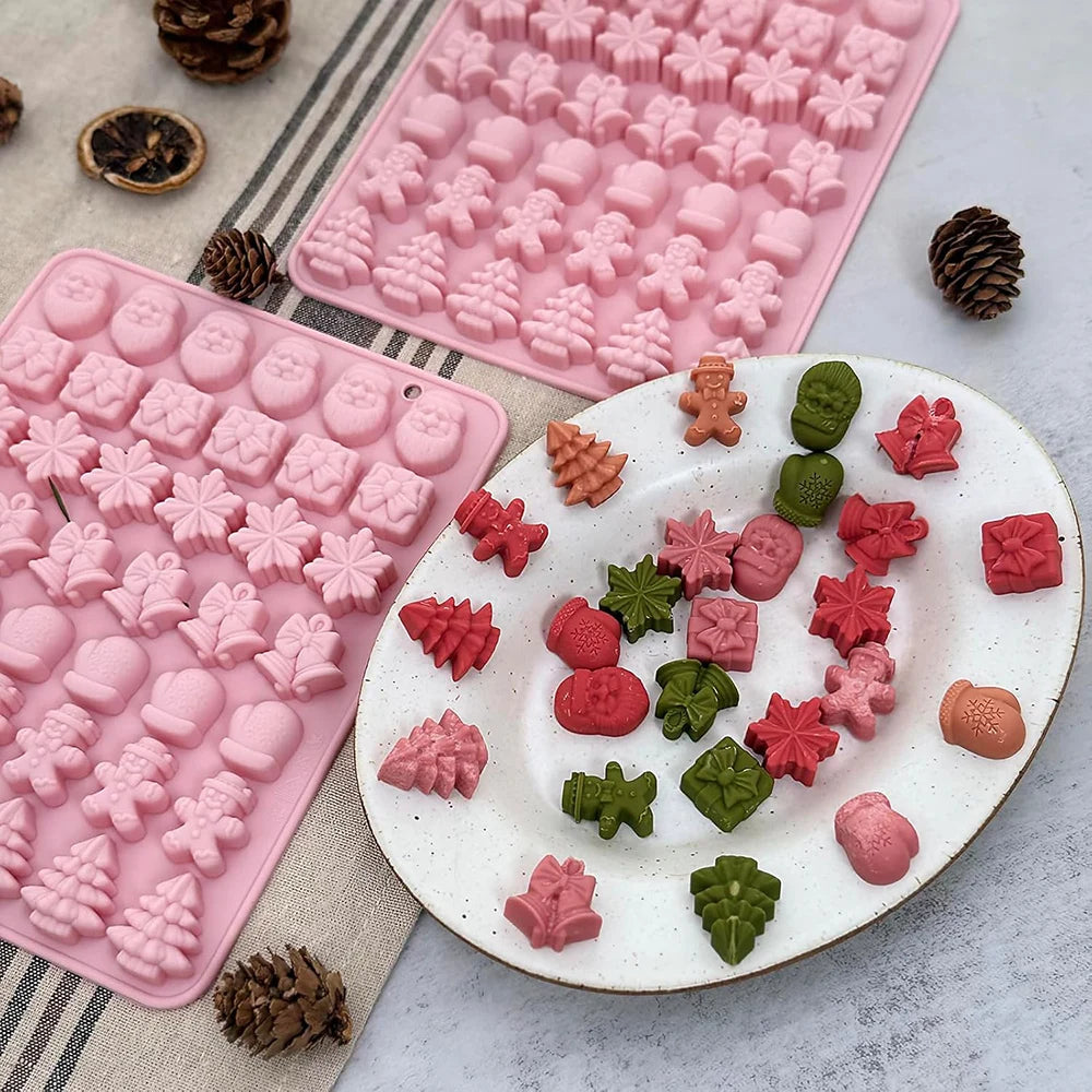 Christmas Silicone Mold for Xmas Chocolate Decor,6/7 Shapes Gummy Mould,Santa Snowflake Tree Gingerbread Food Grade Baking Mould